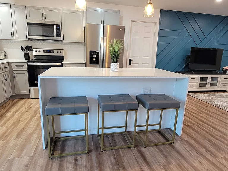 3407 Oxford Dr W — Photo 25
