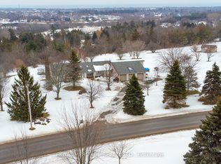 37 Forest Hill Dr, Hamilton, ON K9A 0W3