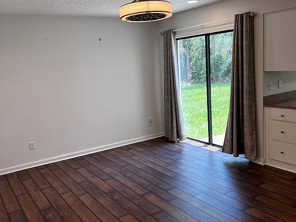 2nd image of 95016 Piney Island Ct