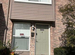 420 Villa Dr, Ypsilanti, MI