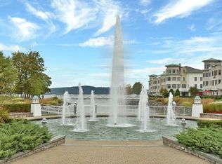 1401 Round Pointe Dr, Haverstraw, NY 10927