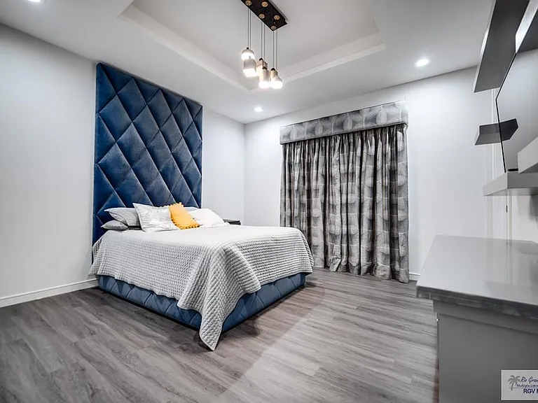 214 Calle Cenizo — Photo 26