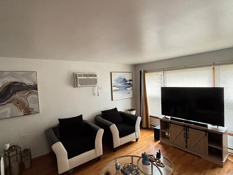 1132 Hannah Ave #1 — Photo 3