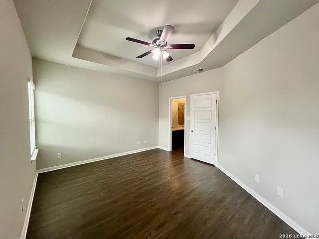 3406 Lindsay Ln — Photo 10