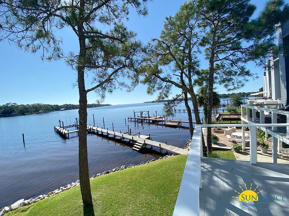 11 Bayshore Point Valparaiso FL Zillow