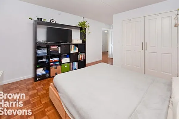 Rented by Brown Harris Stevens | media 19