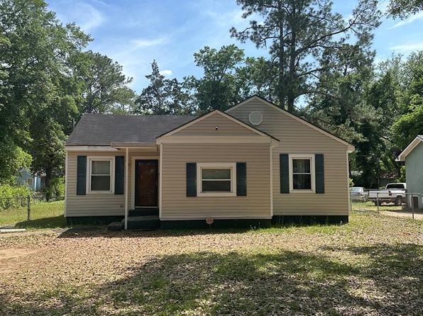 1310 Edgerly Ave, Albany, GA 31707