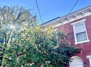 820 W 7th St, Wilmington, DE 19801