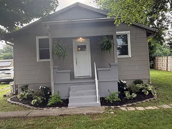 2908 Washington Ave, Bedford, IN 47421