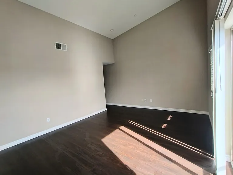 402 S San Gabriel Blvd #28 — Photo 11
