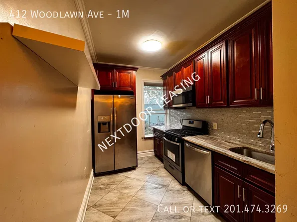 412 Woodlawn Ave #1M, Jersey City, NJ 07305
