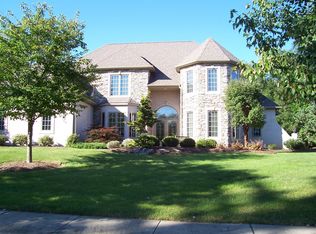 860 N 38th St, Allentown, PA 18104