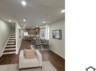 1110 S 54th St #2, Philadelphia, PA 19143
