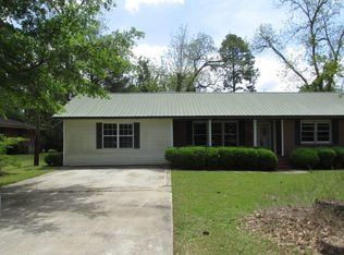 333 Carlos Ave, Ashburn, GA 31714
