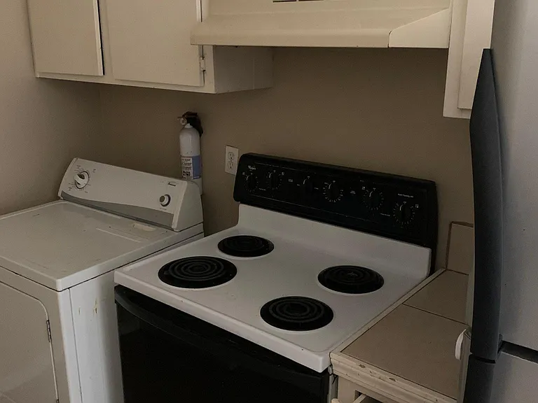 825 Jennifer Jean Dr #825 — Photo 4