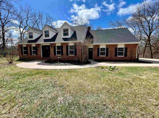 3441 W Forest Ln, Janesville, WI 53545