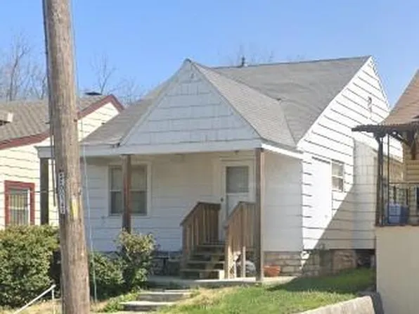 1123 Oakley Ave, Kansas City, MO 64127