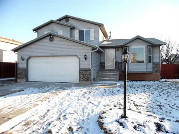 3359 W Rose Hollow Ln, West Valley City, UT 84119