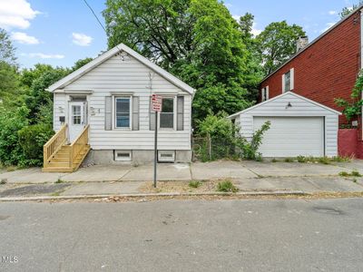 372 9th Street, Troy, NY, 12180
