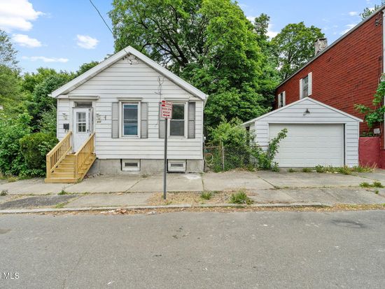 372 9th Street, Troy, NY 12180