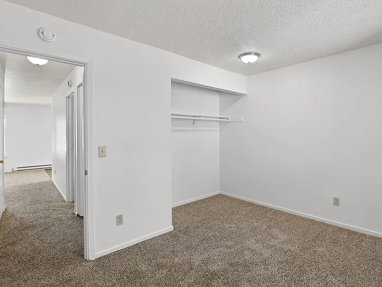 13130 SE Powell Blvd — Photo 22