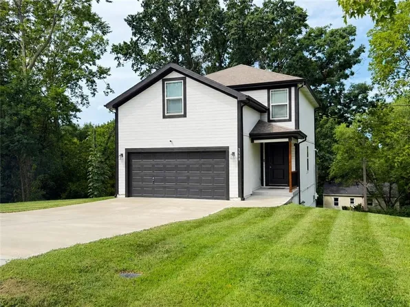 3508 N College Ave, Kansas City, MO 64117