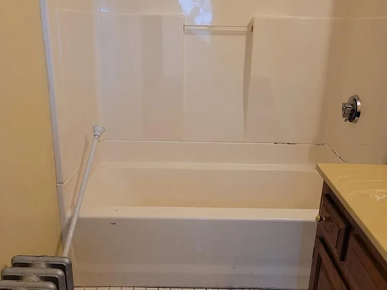 127 Burbank St #2 — Photo 6
