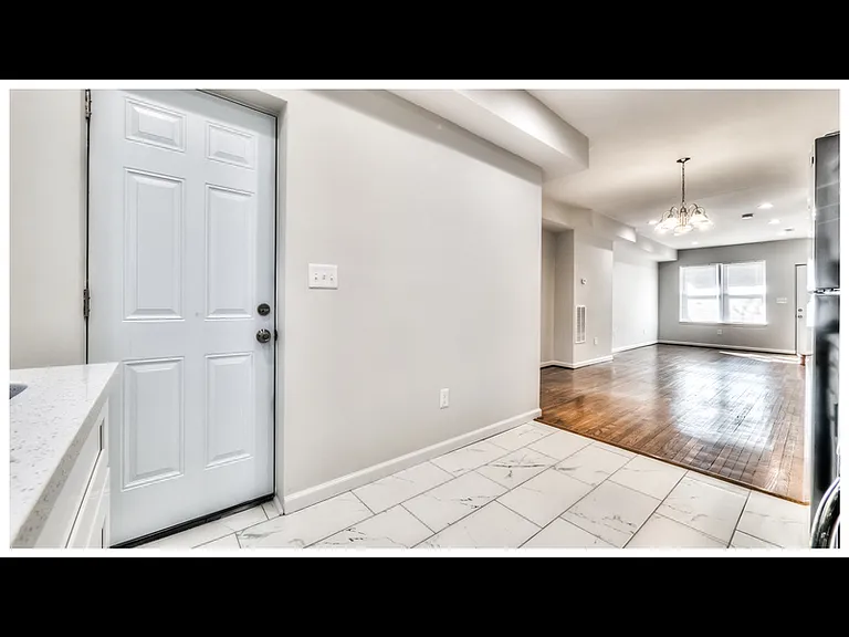 3336 W Caton Ave — Photo 13