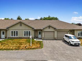 17 George Ct #203, Cramahe, ON K0K1S0