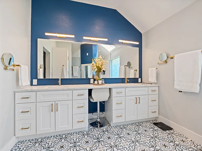 6402 Bluebonnet Dr — Photo 10
