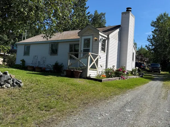 11437 Echo St, Eagle River, AK 99577
