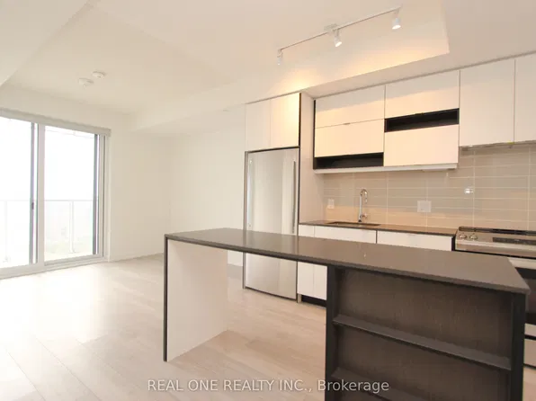 4065 Confederation Pkwy, Mississauga, ON