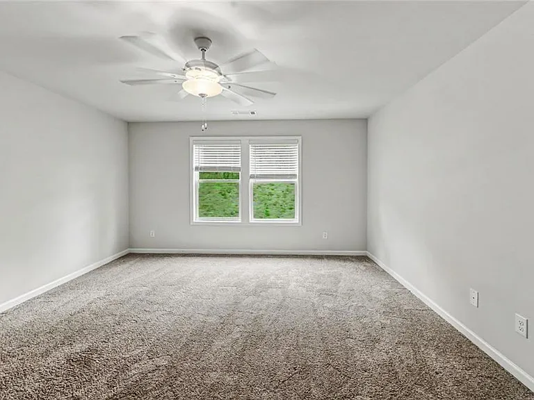 274 Fox Creek Dr — Photo 17
