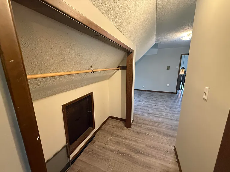4284 State Road J — Photo 37