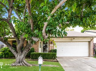 2211 Benbrook Dr, Carrollton, TX 75007