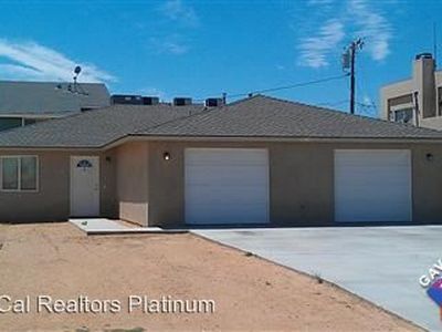 8708 Columbine Ave, California City, CA, 93505