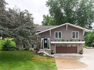 405 Pleasant View Dr NE, Solon, IA 52333