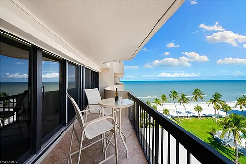 4001 Gulf Shore Blvd N #702 Photo 1