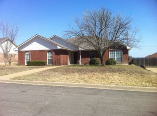 1036 Dane Dr, Hewitt, TX 76643