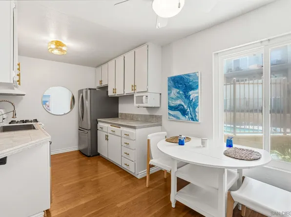 13754 Mango Dr Unit 130, Del Mar, CA 92014
