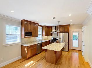 7 Acron Rd #2, Brookline, MA 02445