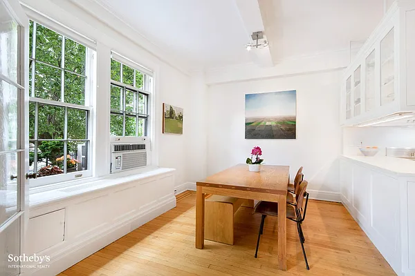 Sold by Sotheby's International Realty | media 12