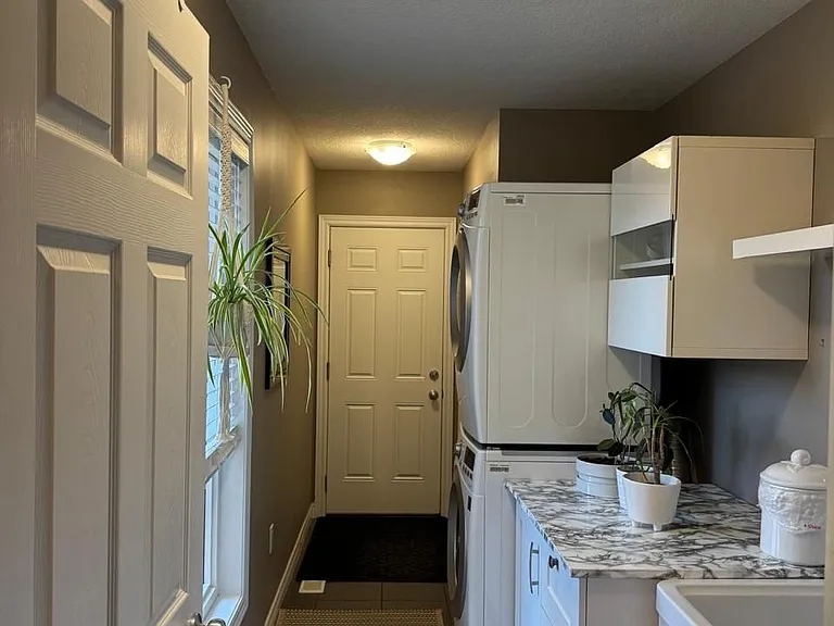 14 Amos Dr #29 — Photo 21