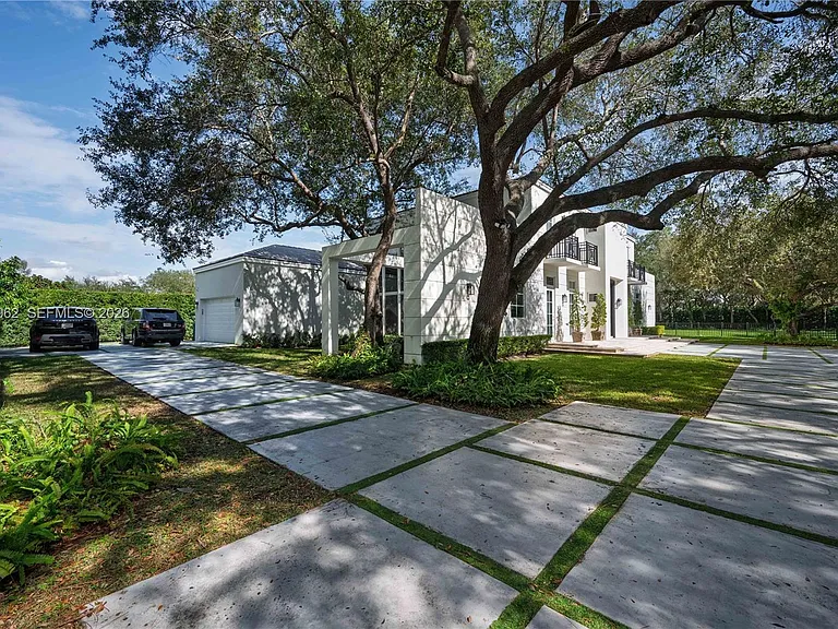 6355 SW 114th St — Photo 5