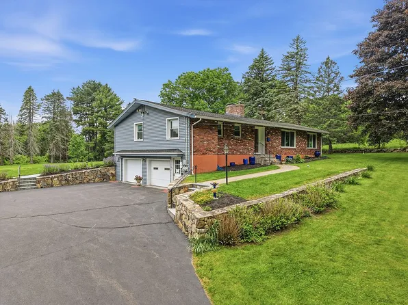 52 Washington St, Mendon, MA 01756