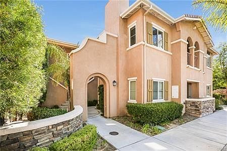 2nd image of 26460 Arboretum Way Unit 1201