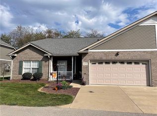 105 Woodridge Dr, Aliquippa, PA 15001