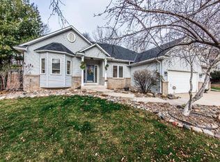 1855 Red Fox Rd, Eagan, MN 55122