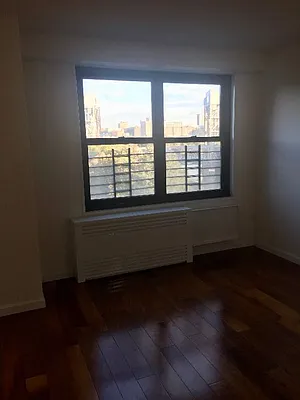 Rented by Sovereign Associates | media 13