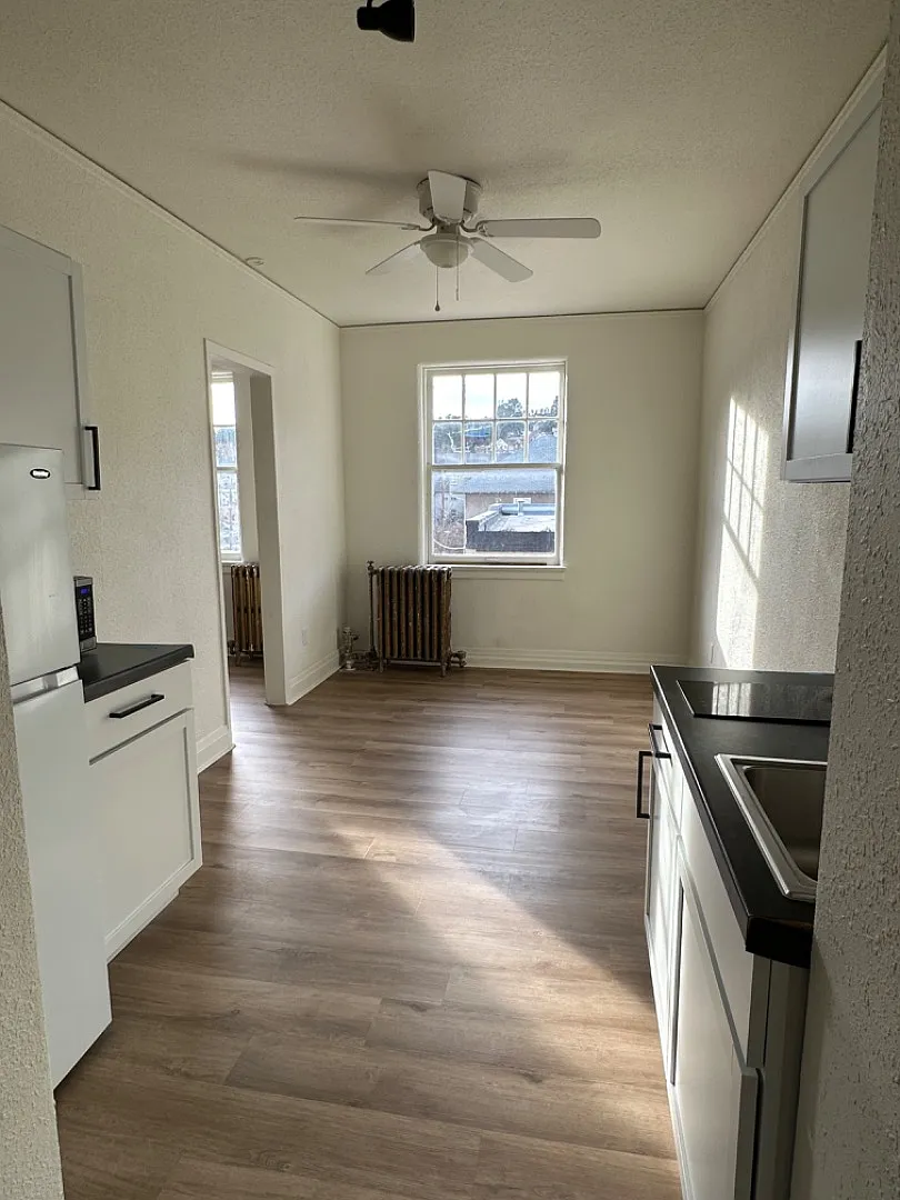 425 West Main Street - 202 — Photo 1
